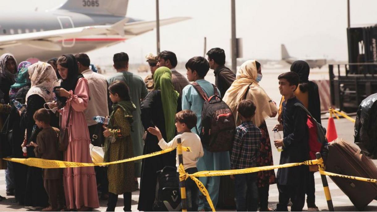 357 πολίτες ακόμη μεταφέρθηκαν στην Ιστάνμπουλ από το Αεροδρόμιο της Καμπούλ