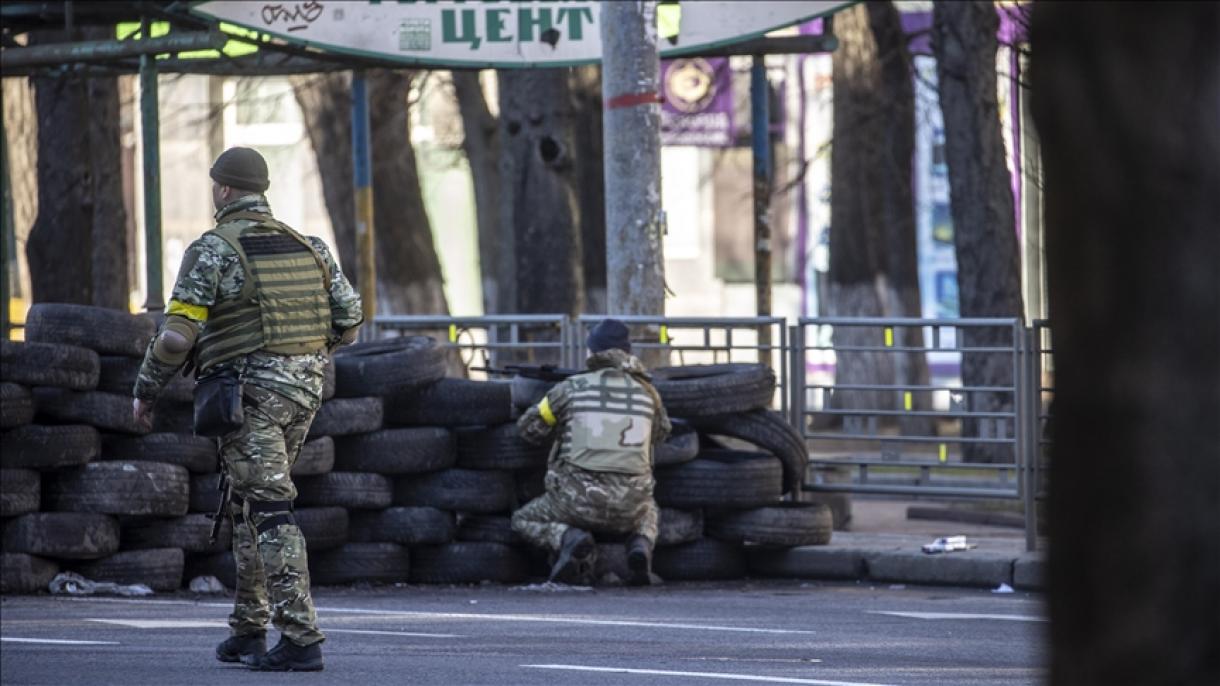 Украина туткундагы орус аскерлерине атайын линия куруп берет...