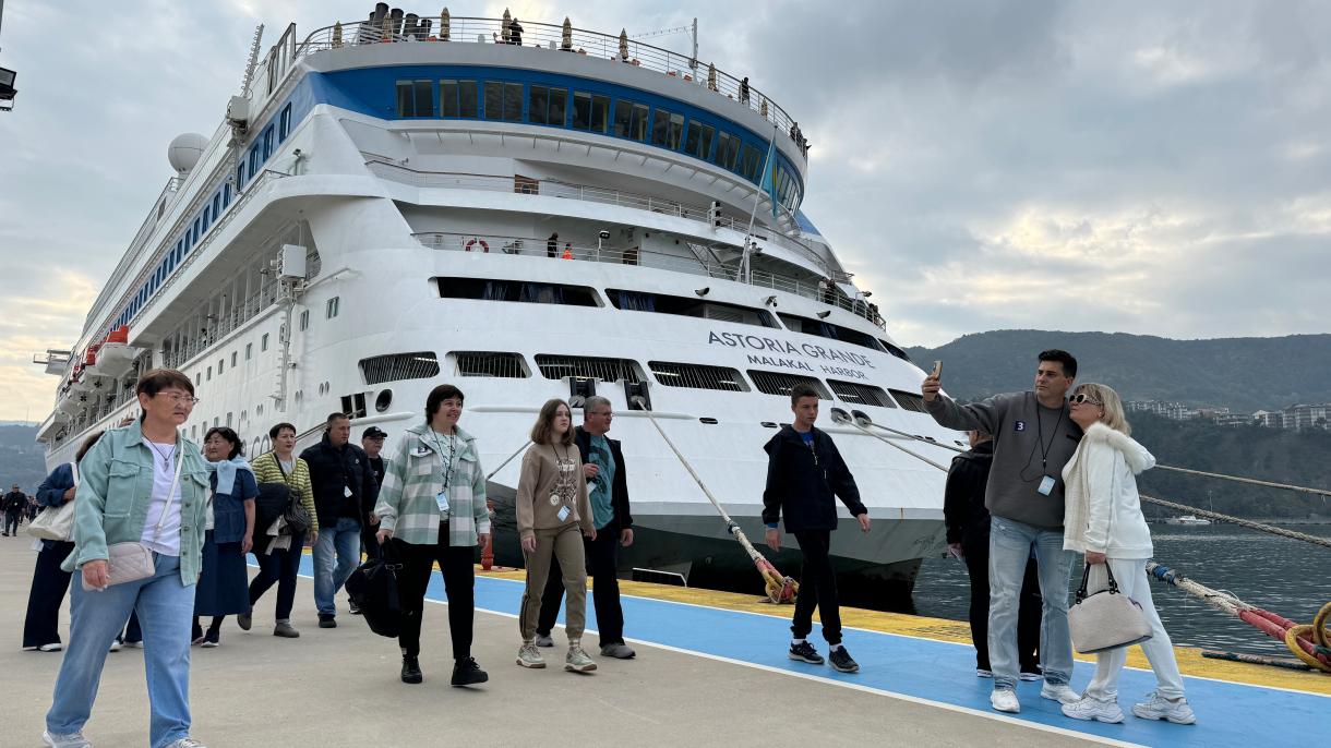 astoria grande kruvaziyeri amasra’da.jpg