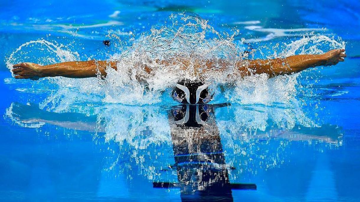 El nadador turco Güreş se hace el campeón de jóvenes europeos en estilo mariposa de 50 metros