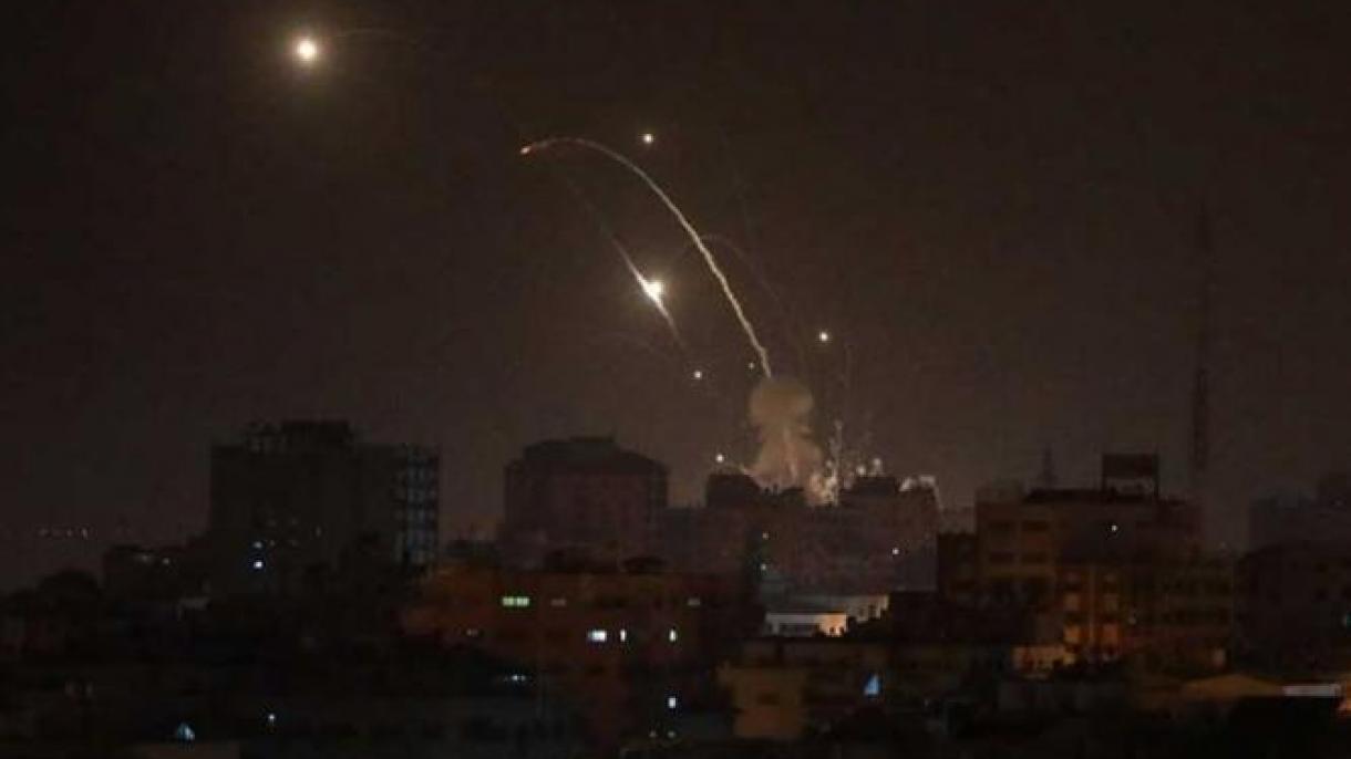 اسرائیلی لڑاکا طیاروں کی فلسطین پر بمباری
