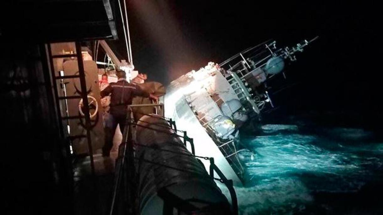Elsüllyedt egy thai flottához tartozó hajó