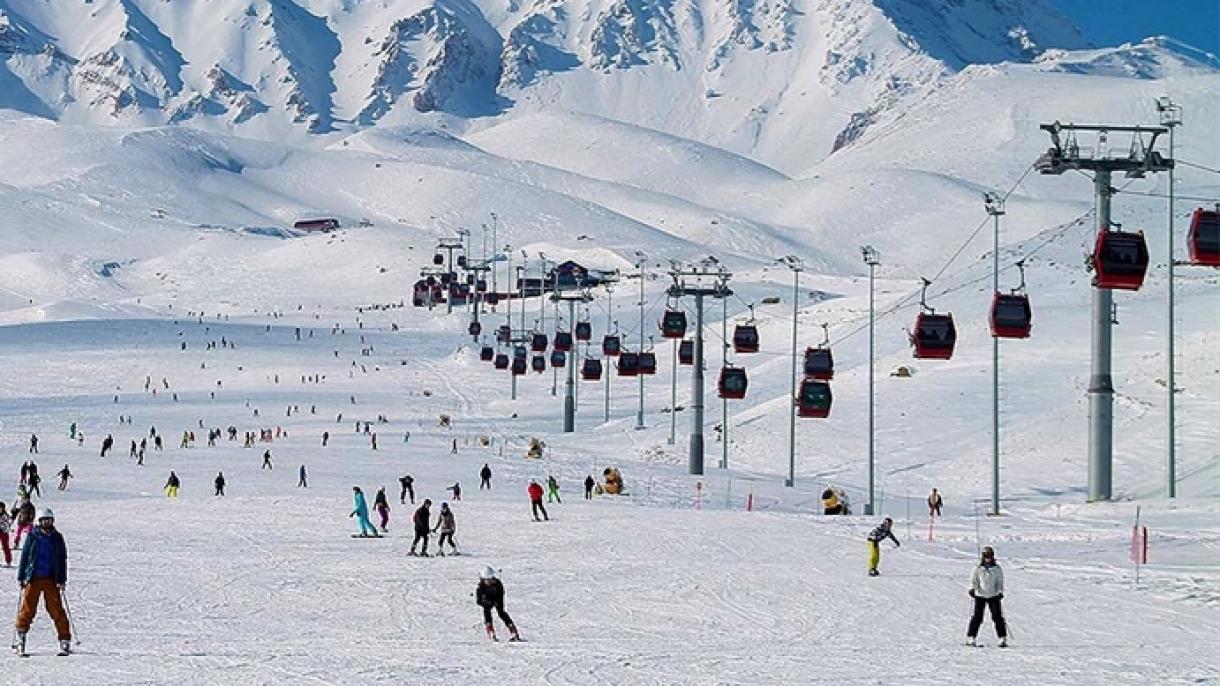 Erjiýes Liža Merkezi Iň Gowy Liža Merkezleri Bäsleşiginiň 2-nji Tapgyryna gatnaşar