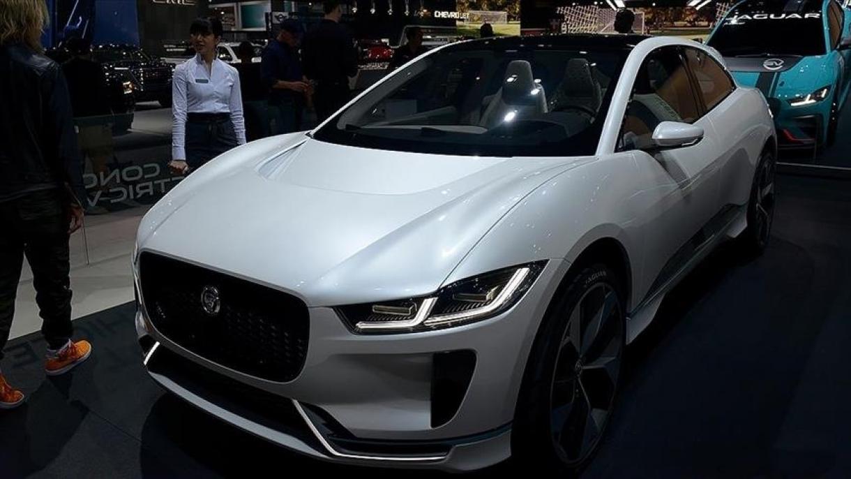 Primer vehículo deportivo totalmente eléctrico de Jaguar gana premio a 'Carro del año'