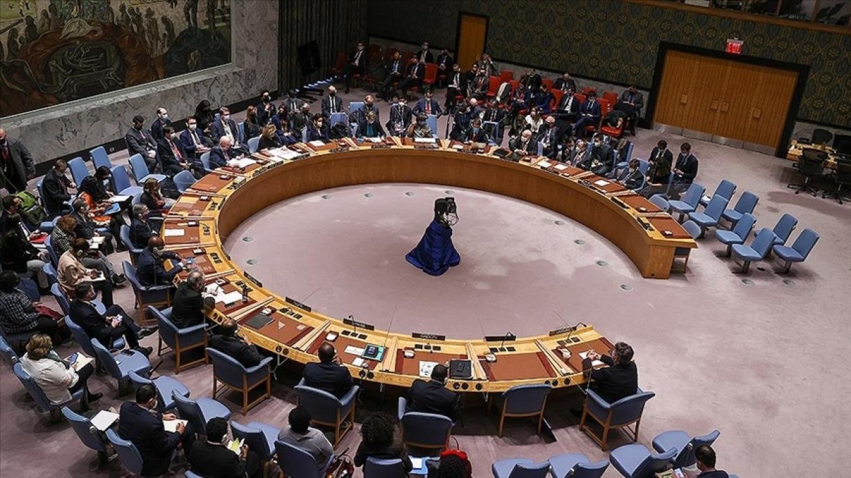 联合国安理会召开紧急会议 俄乌双方相互指责