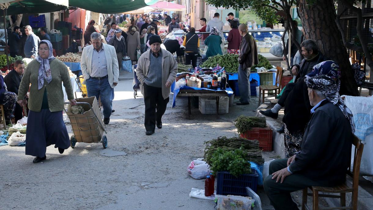 ¿Sabían que el mercado al aire libre más grande de Türkiye fue fundado en Tire de Izmir?