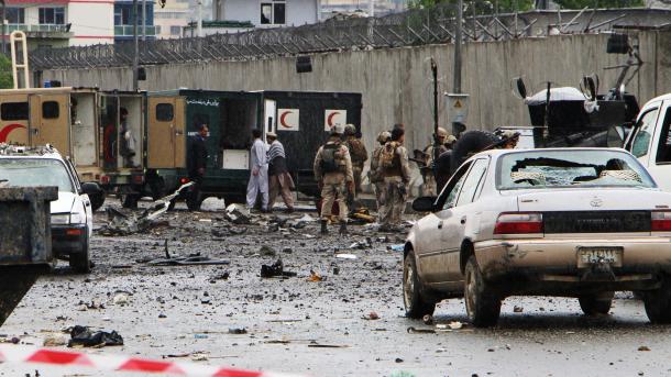 阿富汗情报机构办公大楼遭袭  28人死