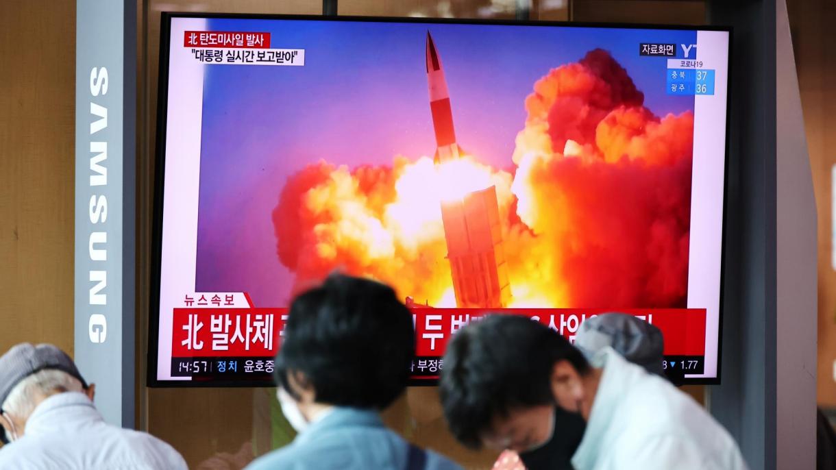 Corea del Norte ensaya el lanzamiento de un "misil balístico"