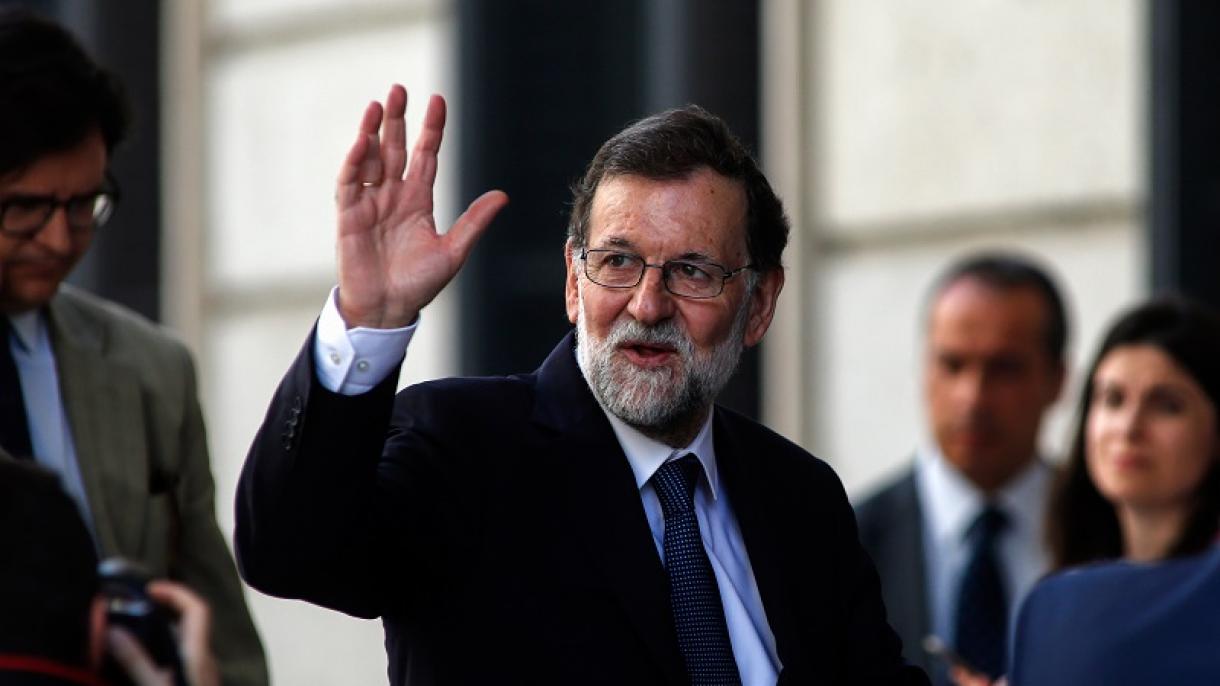 Rajoy llama a la tranquilidad sobre Cataluña