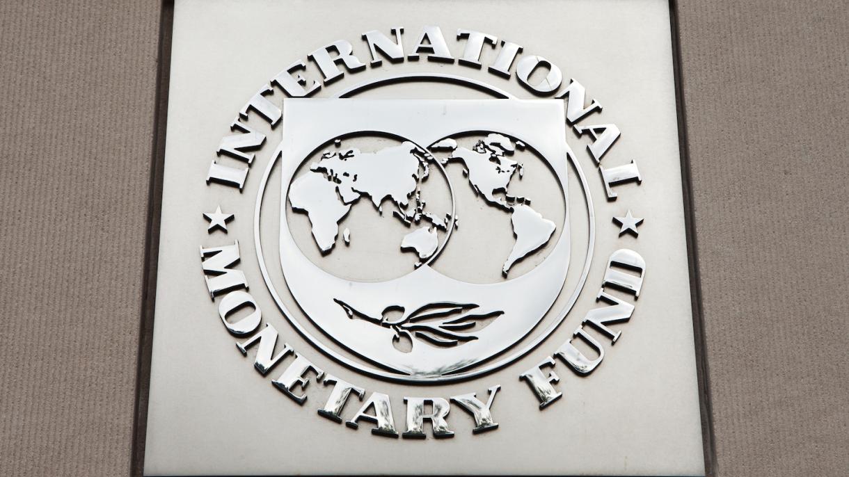Robbantás az IMF párizsi irodájában