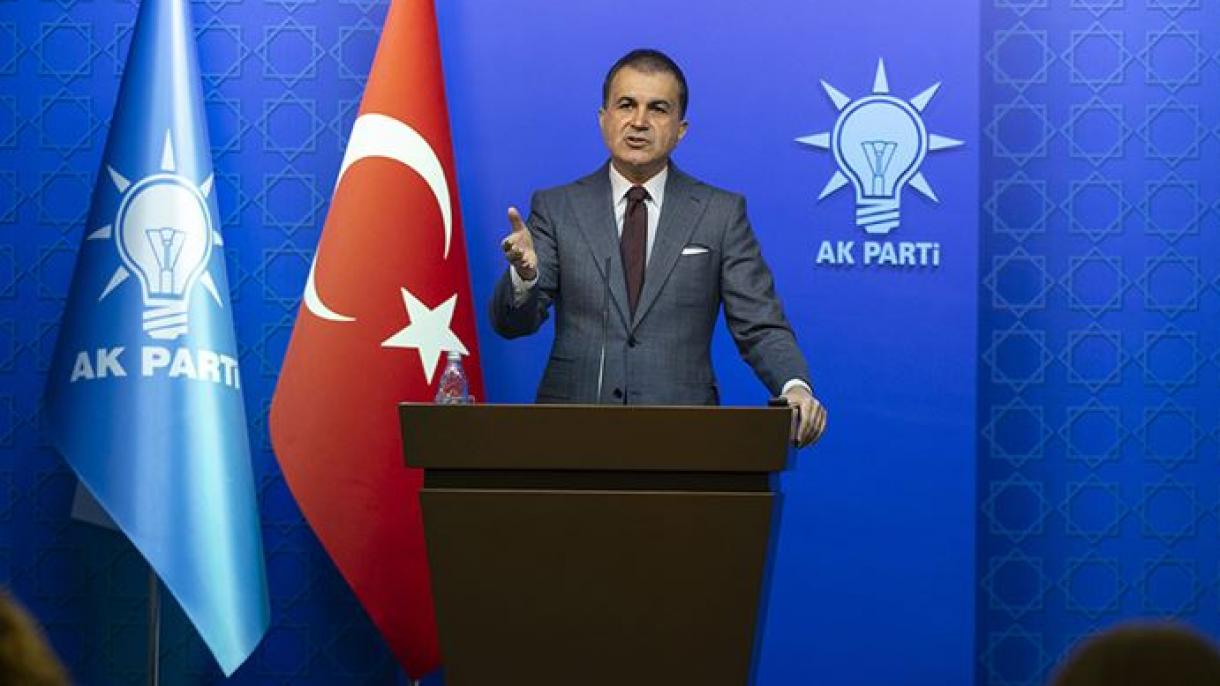 El portavoz del Partido de la Justicia y el Desarrollo Ömer Çelik ha reaccionado a Macron