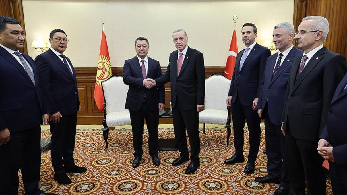 埃尔多安在阿斯塔纳出席突厥国家组织峰会
