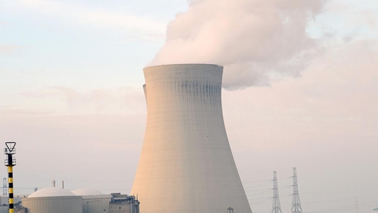 ترکیدگی لوله آب اضطراری در نیروگاه هسته‌ای فرانسه