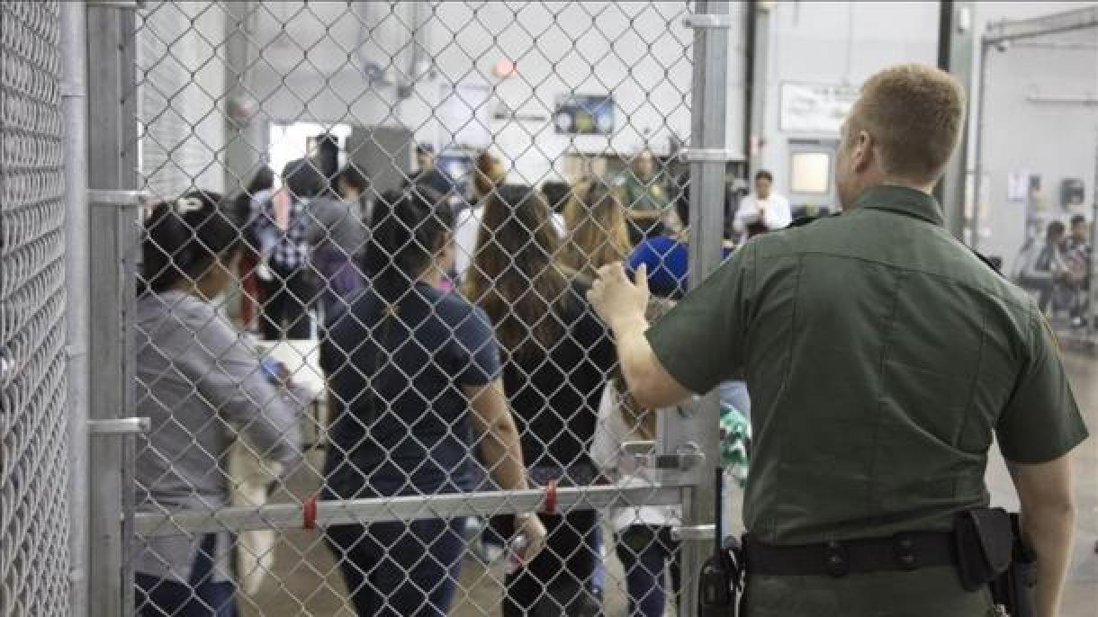 Alta Comissária Michelle Bachelet 'impactada' por centros de detenção de migrantes nos EUA