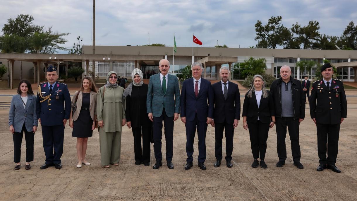 Törkiyä Böyek Millät Mäclese başlığı Braziliyädä