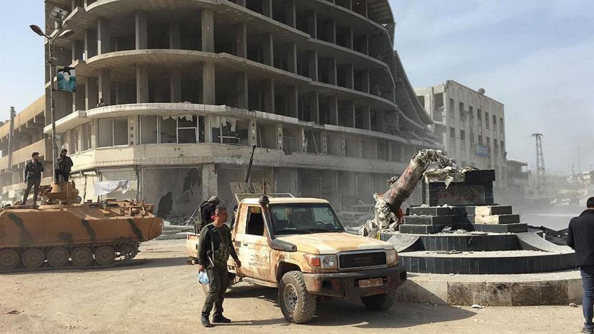 Explodem uma bomba colocada pelos terroristas em um prédio em Afrin
