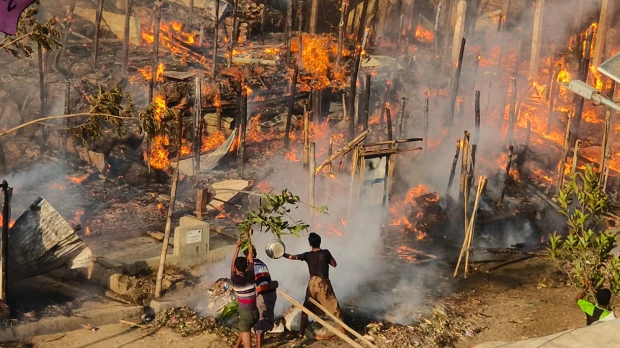 banglades cox bazar yangin.jpg