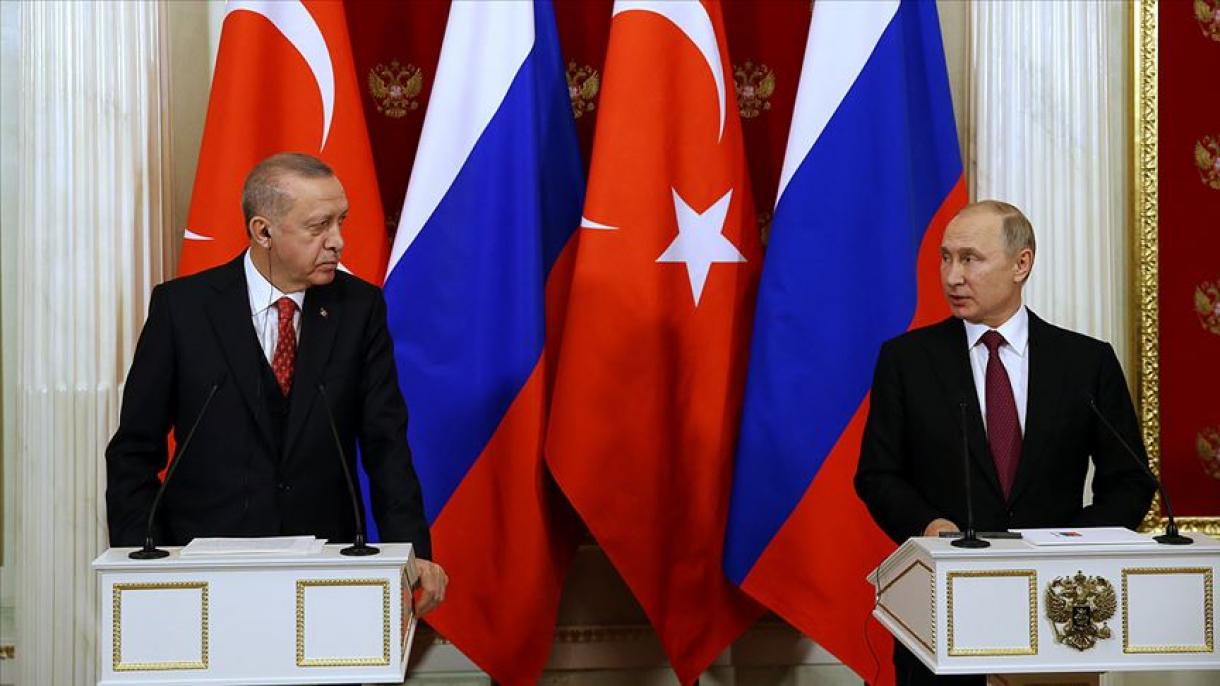 Prezident Erdogan Wladimir Putin bilen duşuşdy