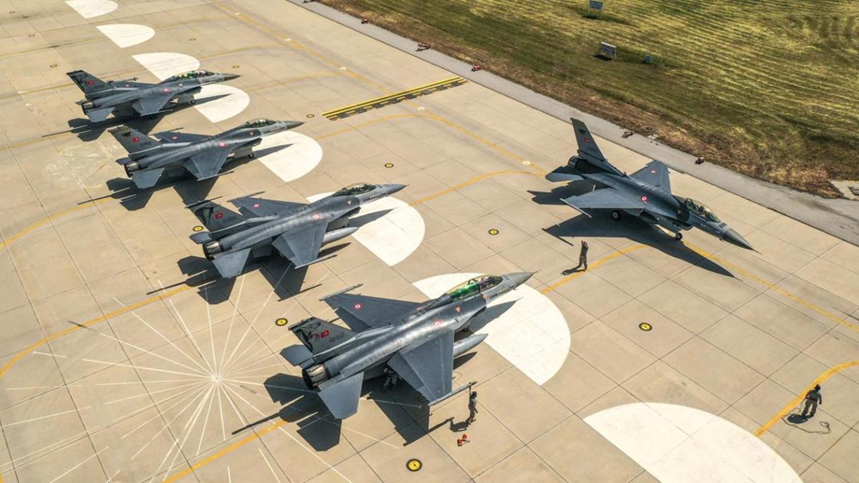 土耳其F-16 战机抵达罗马尼亚