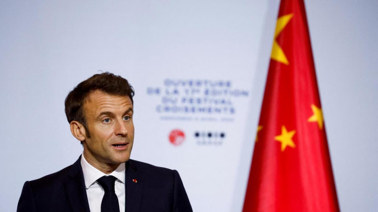 Kínába látogaott Macron