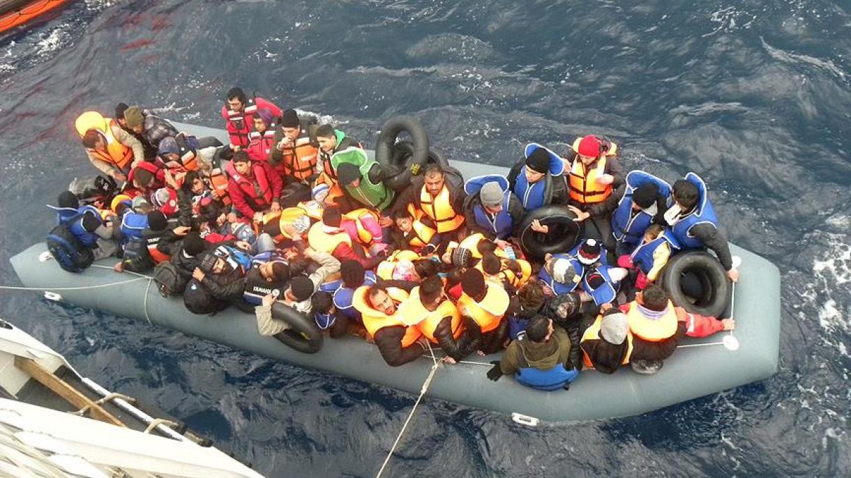 6 pessoas perderam as vidas após o naufrágio de um barco em Izmir