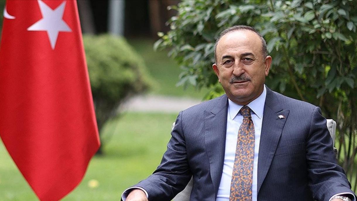 Çavuşoğlu habla de las relaciones con el Golfo y del Mediterráneo Oriental