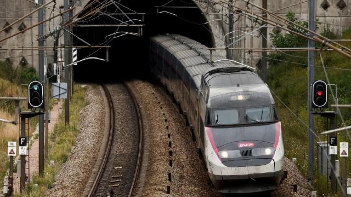 Reações negativas aos preços dos bilhetes de comboio em França
