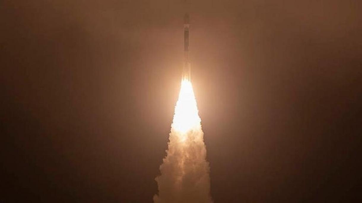 Kim: "El satélite militar lanzado es la maniobra completa de defensa contra actividades enemigas"