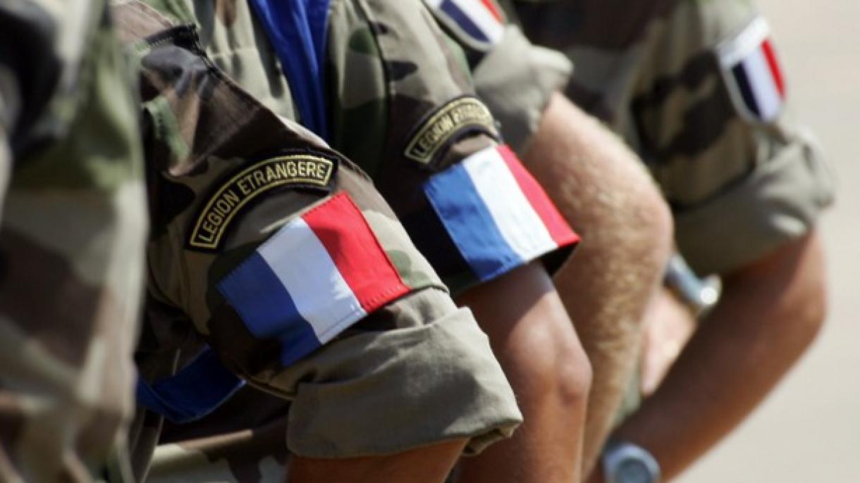 Aumentan los casos neo-nazis en el ejército francés