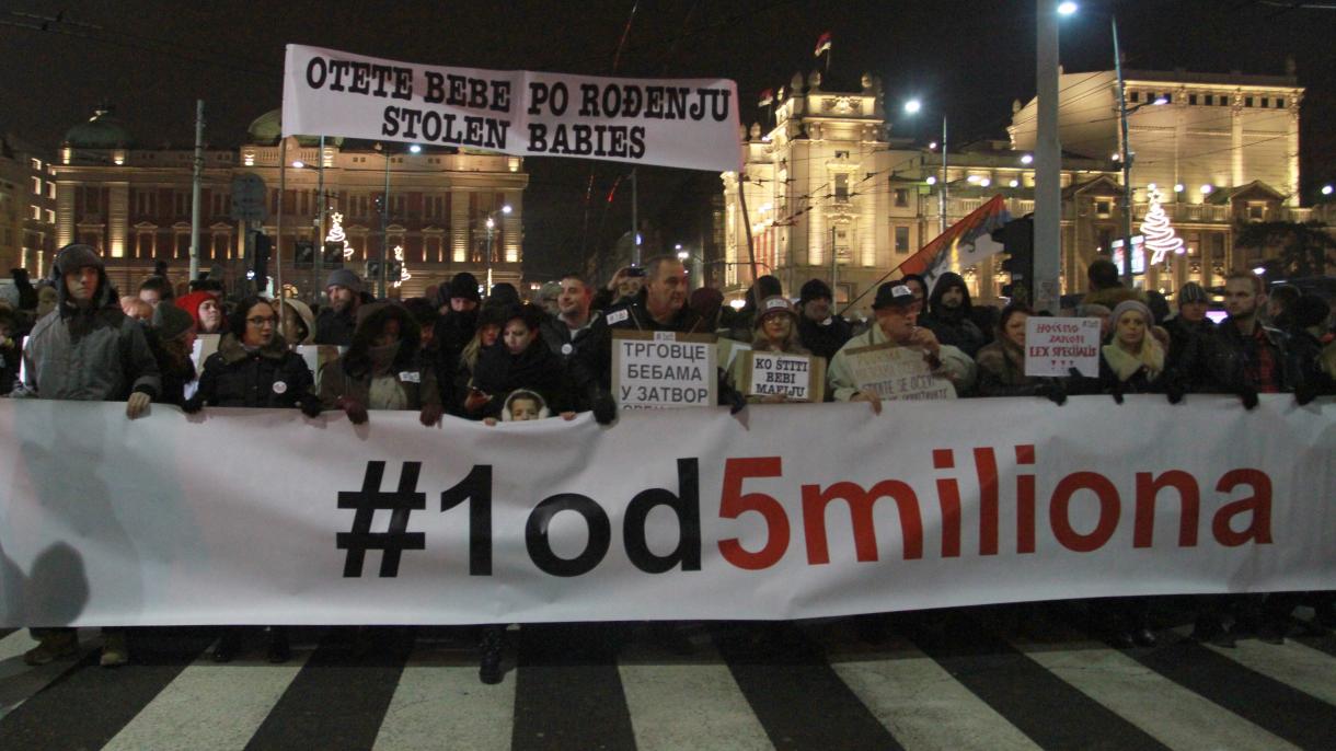 Антивладините протести во Србија продолжија и на крајот на оваа недела