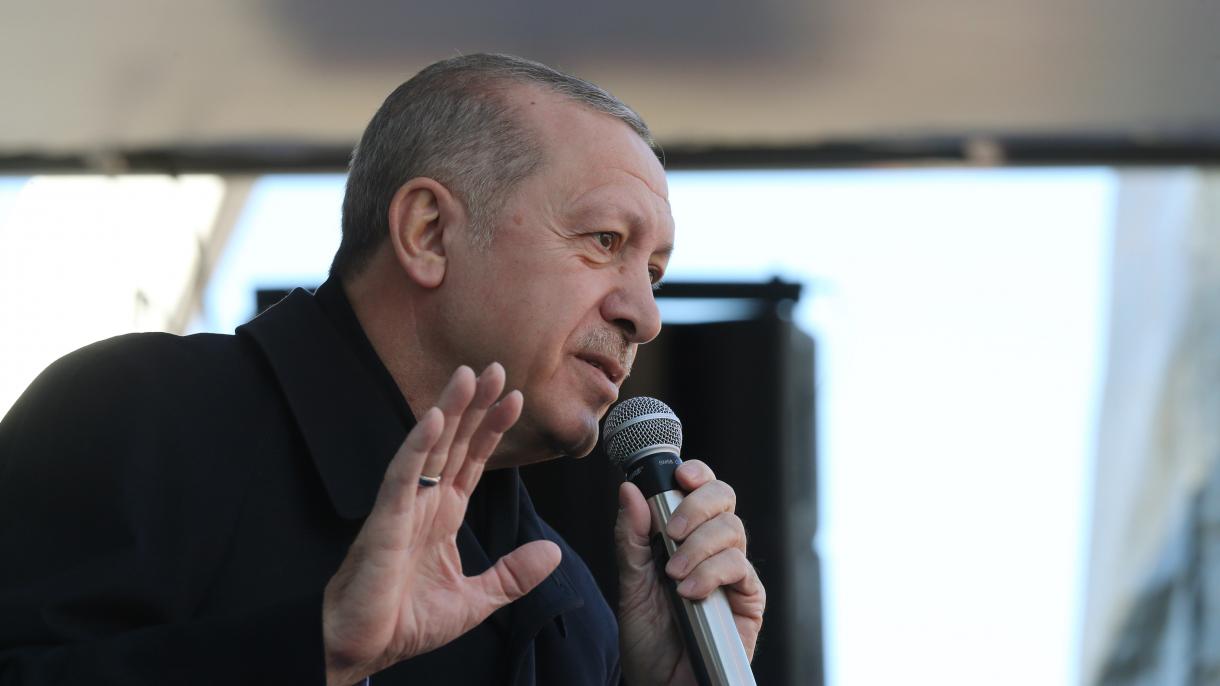 Ερντογάν: Οι λαοί της Ευρώπης ζουν γαλήνιοι χάρη στην αυτοθυσία της Τουρκίας