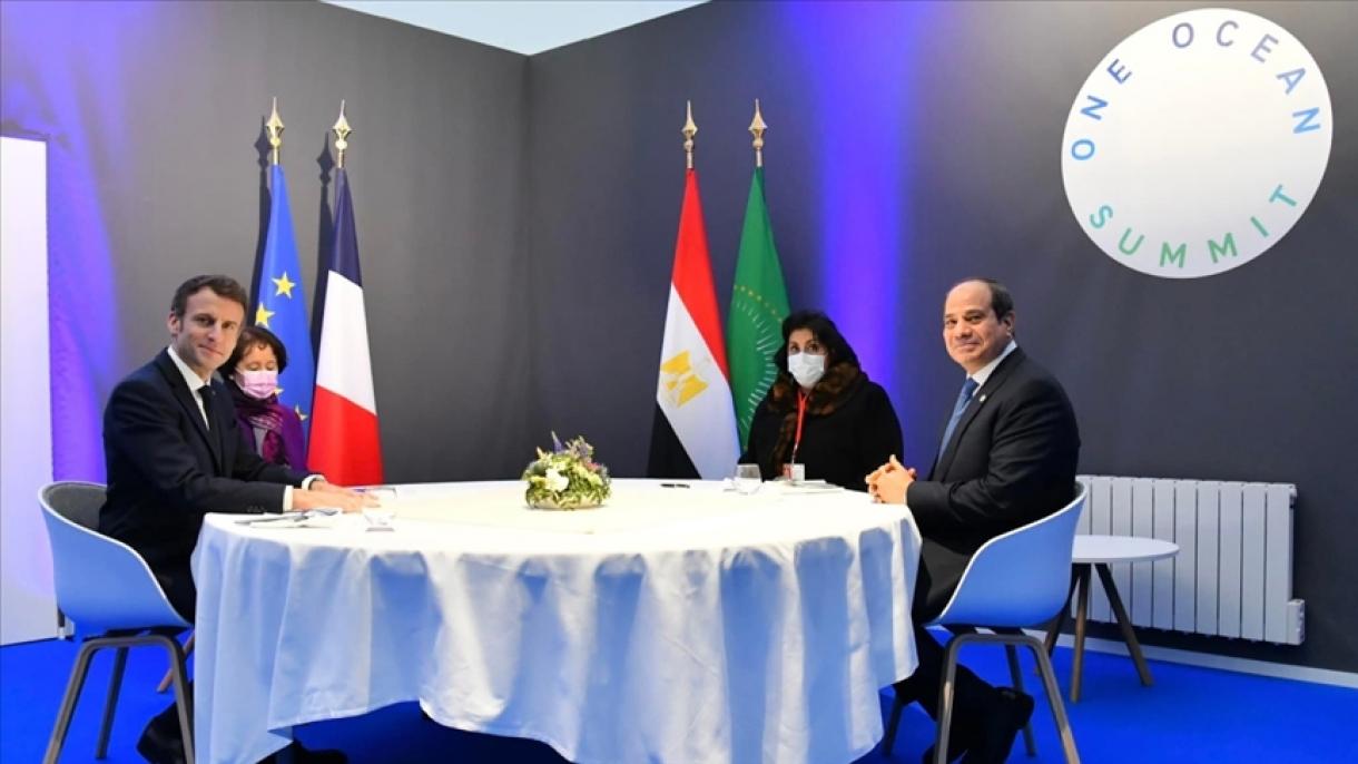 El presidente egipcio Sisi ha abordado Libia con Macron