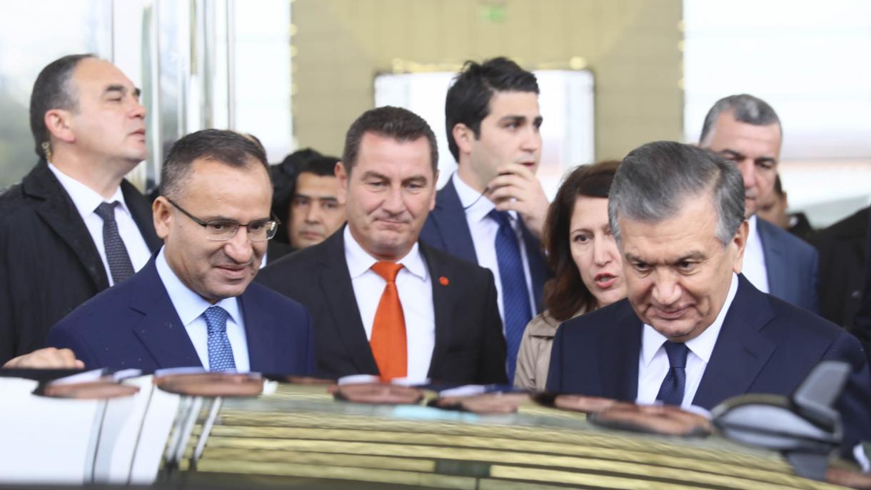 乌兹别克斯坦间隔20年首次实现对土耳其总统级访问