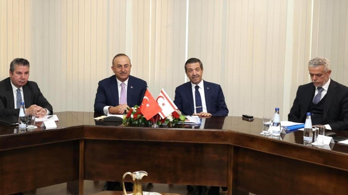 وزیران خارجه ترکیه و جمهوری ترک قبرس شمالی گردهم آمدند