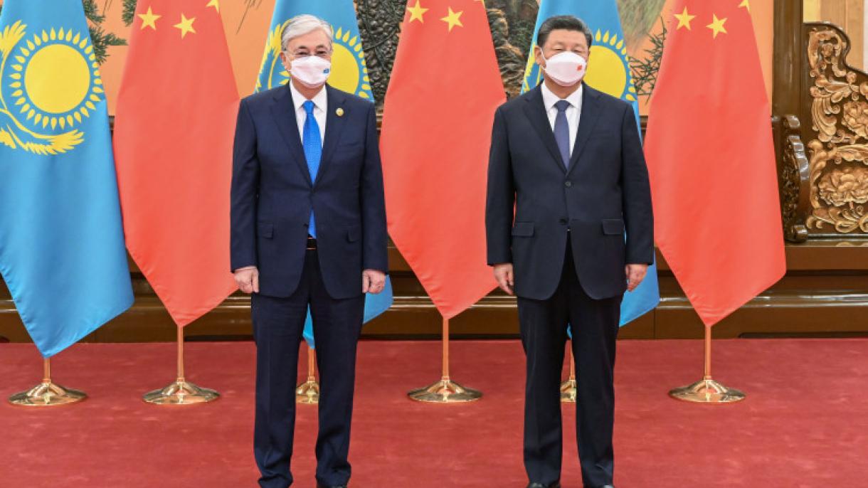 Qazaxıstan vә Çin prezidentlәrinin görüşü olub