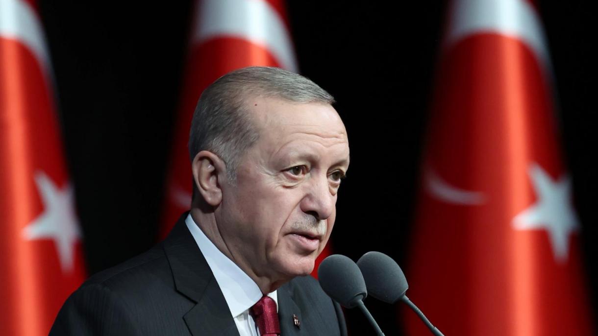 Erdogan enfatiza que Türkiye necesita una nueva Constitución