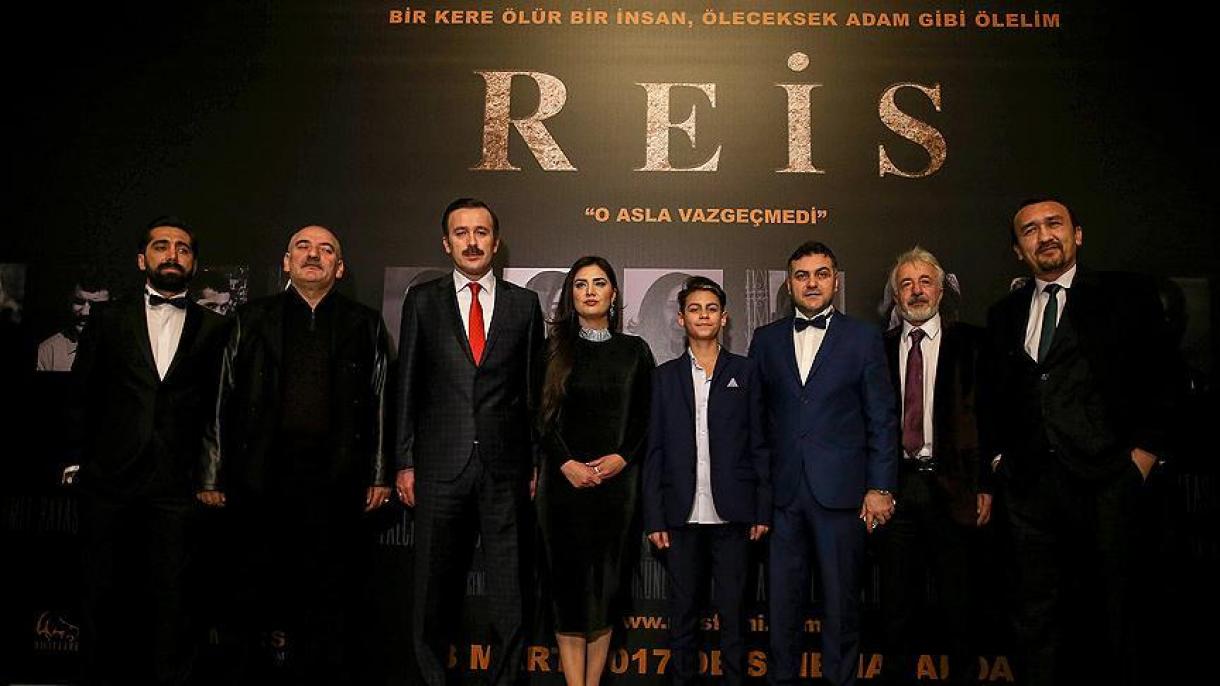 Estreou o filme "Reis" (O capitão), que narra a vida de Erdogan