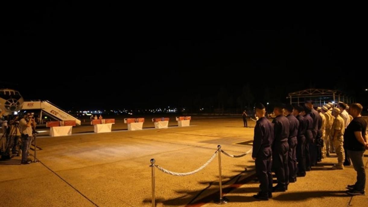 adana dusen ucak ruslar toren.jpg