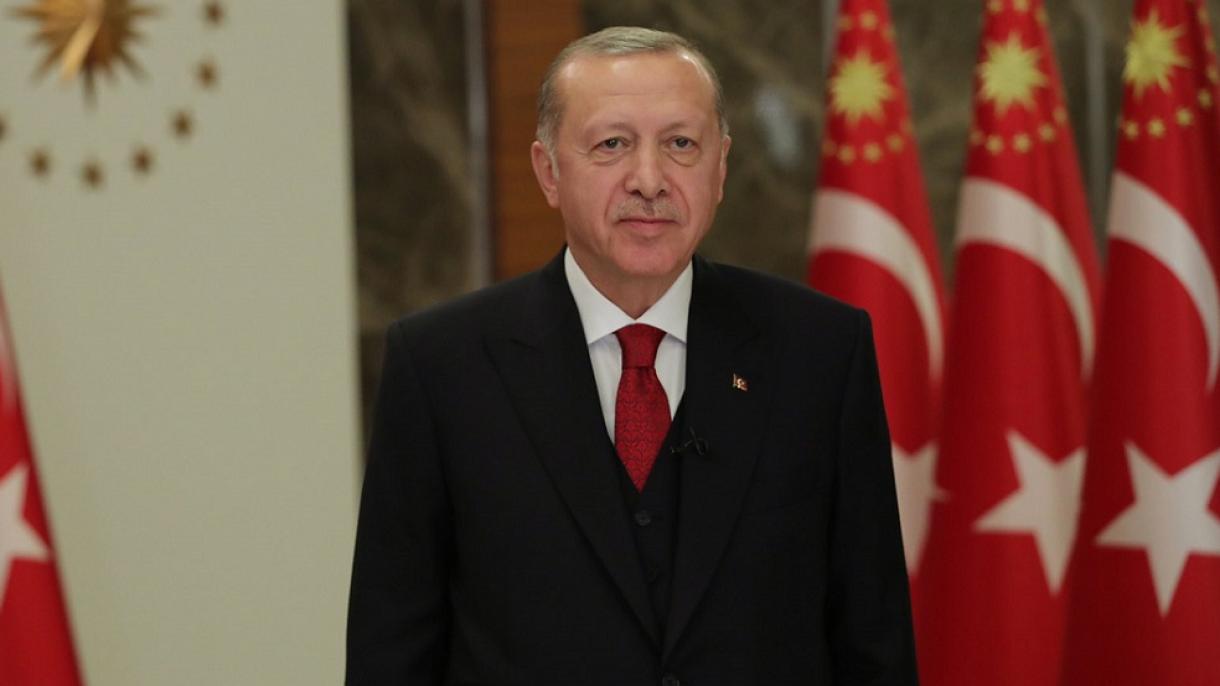 Президент Ердоған Аналар күніне орай құттықтау жариялады
