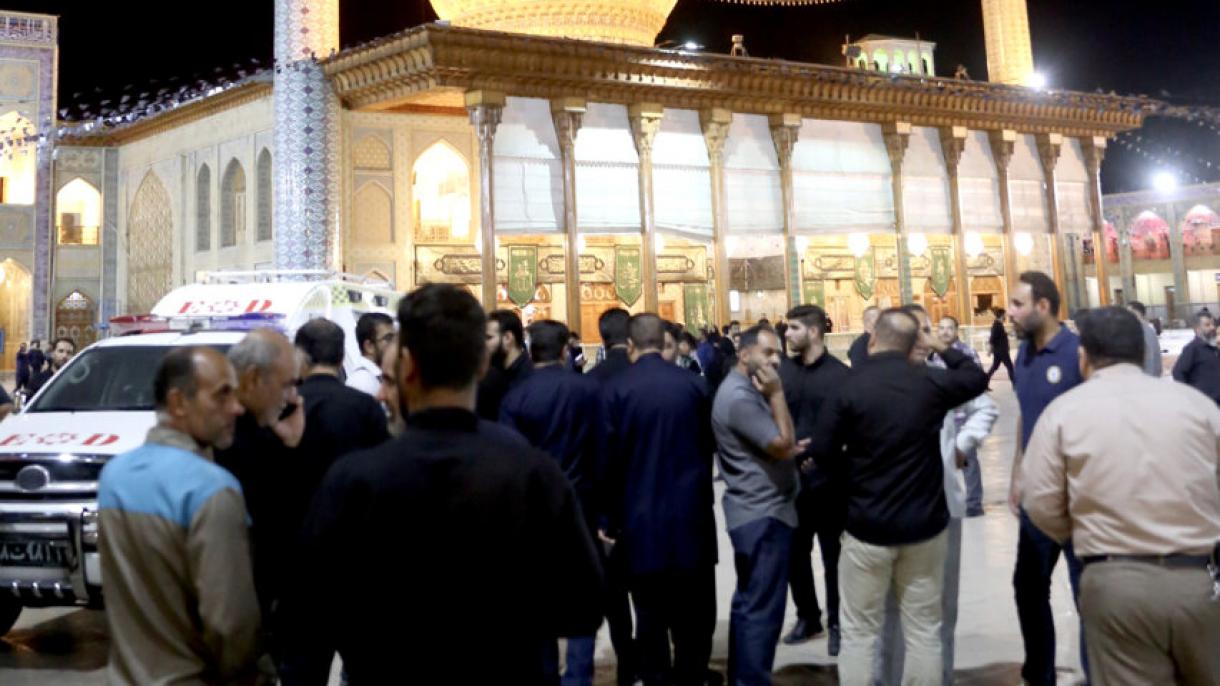 伊朗设拉子市“灯王之墓”遭武装袭击