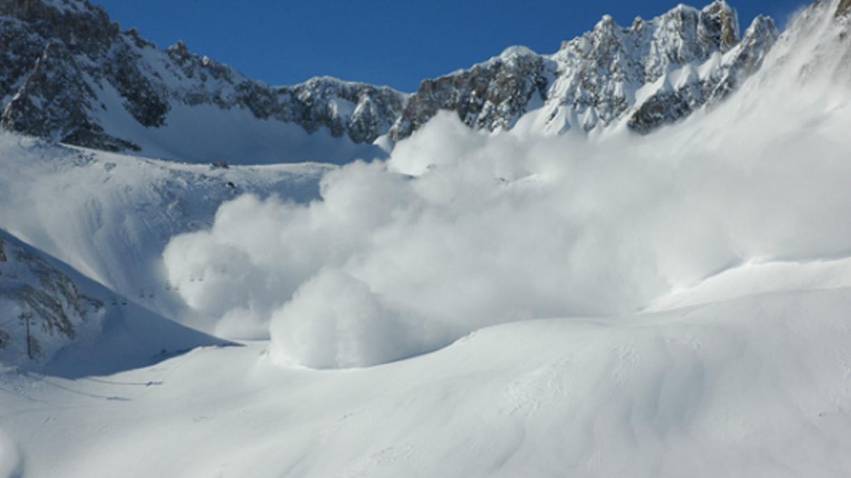 فرانس، الپ پہاڑی سلسلوں پر شدید برفباری