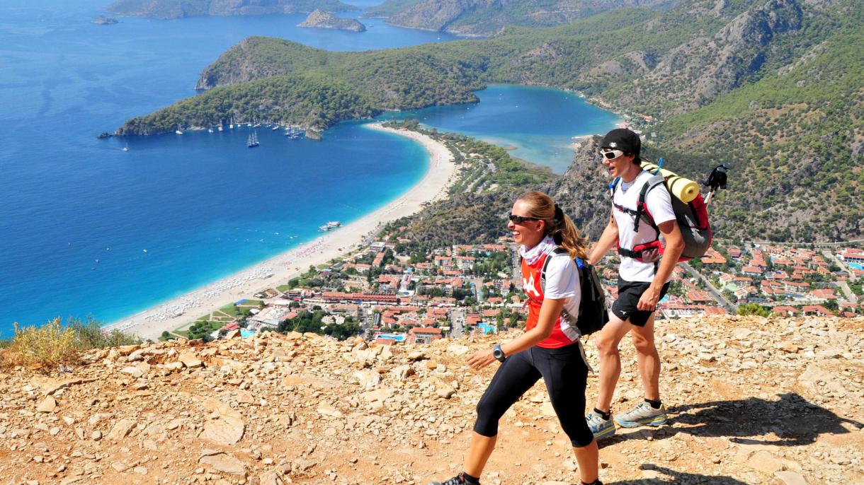 ¿Sabían que una de las rutas de senderismo más bonitas del mundo está en Türkiye?