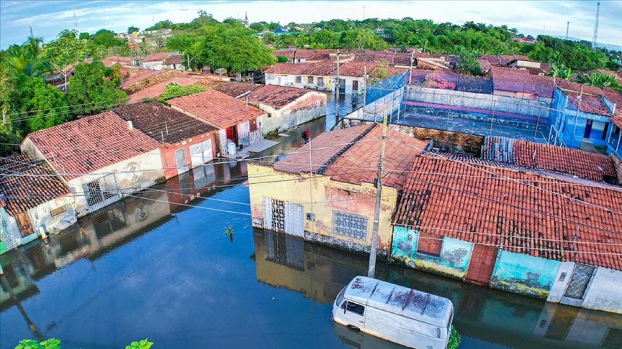 Brasile, alluvioni; 6 persone hanno perso la vita