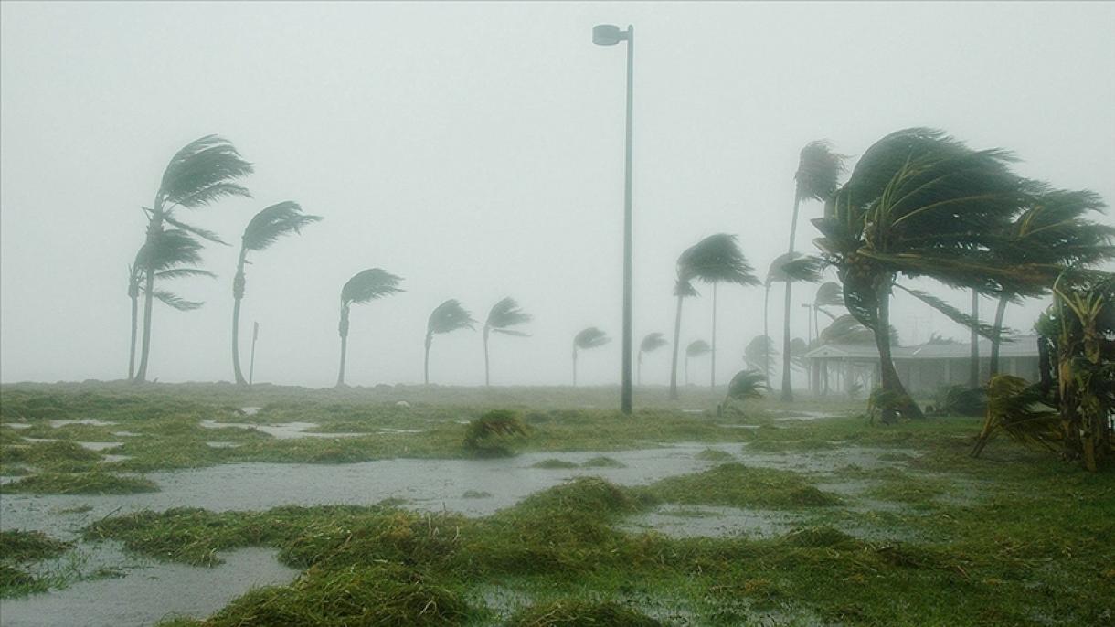 طوفان جولیا در کارائیب تبدیل به طوفان درجه یک شد
