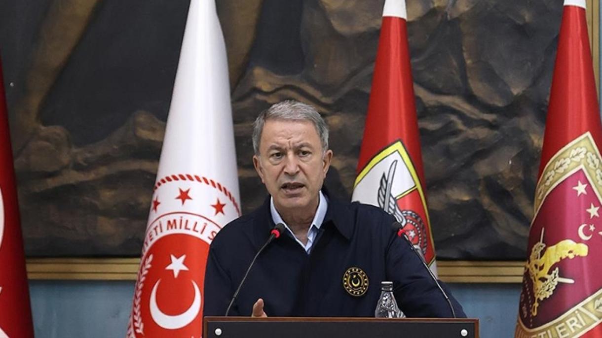 Ministro de Defensa turco dice que es inaceptable que algunos aliados colaboren con terroristas