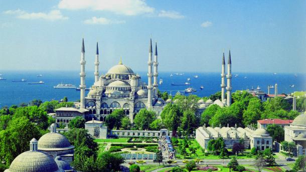 Dos lugares de visita obligatoria en Estambul: el Gran Bazar y la Mezquita Azul