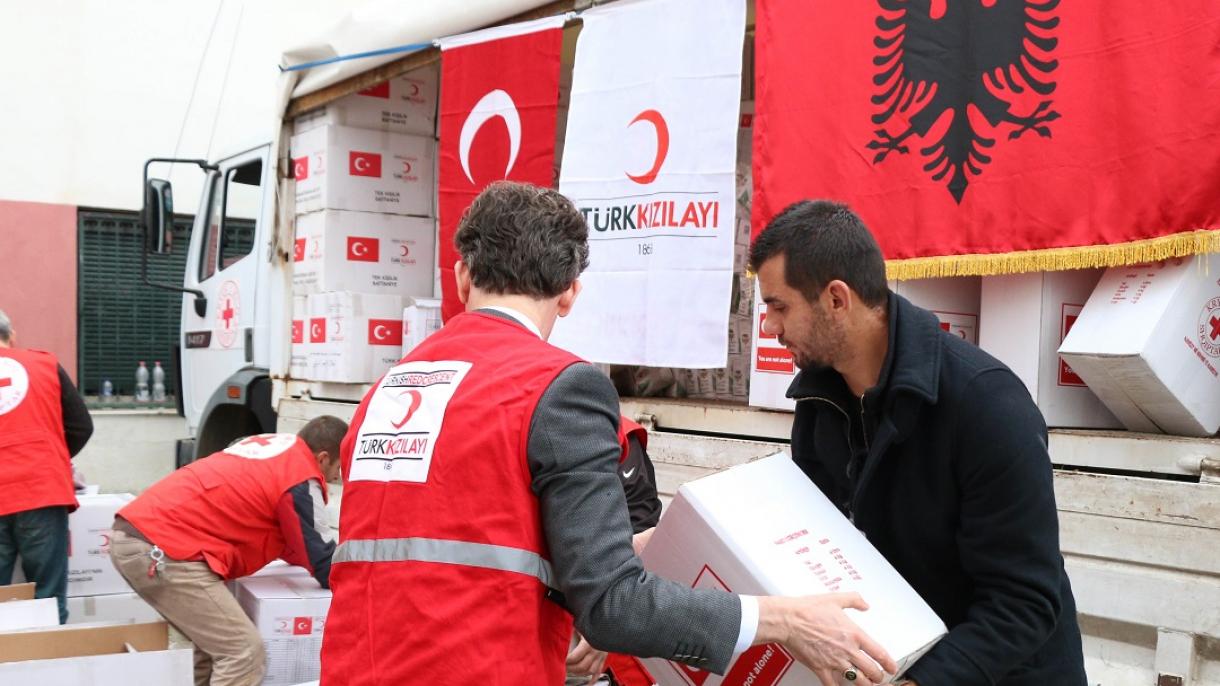 Turquia dá ajuda de 14,5 mil milhões de dólares aos países necessitados.