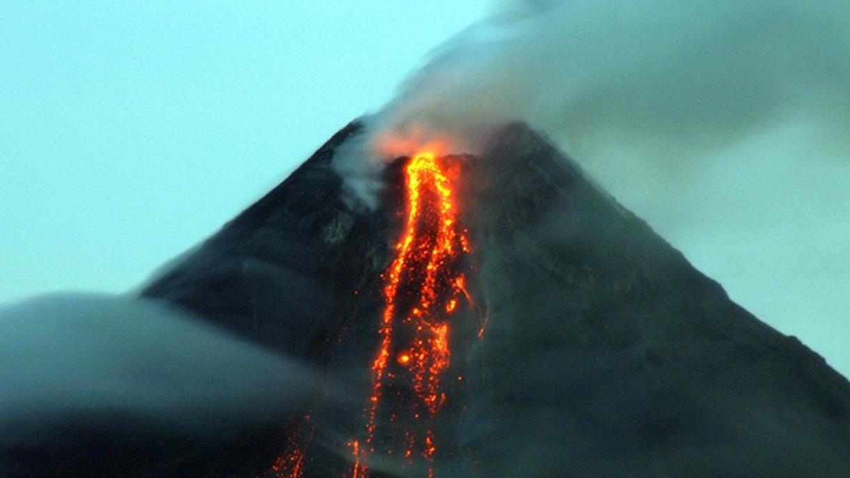 Alyaska adalarındakı vulkanlar hərəkətə keçdi