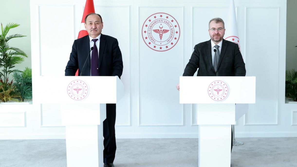 Kırgızistan Sağlık Bakanı A.Beyşenaliev Türkiye'de resmi ziyarette bulundu 2.jpg