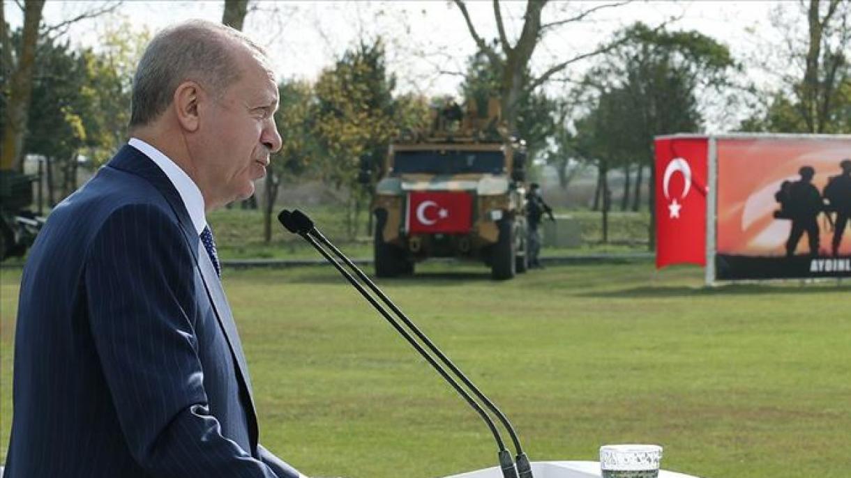 Эрдоган желек тапшыруу аземине катышты